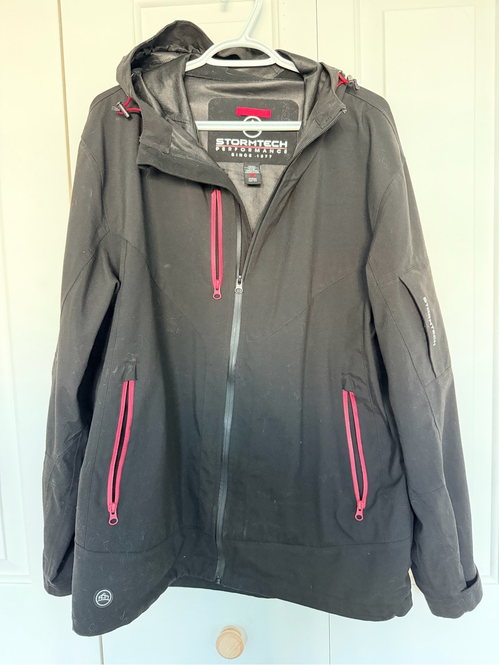 StormTech Men’s Black Softshell Jacket with Contrast Red Zippers 100% waterproof